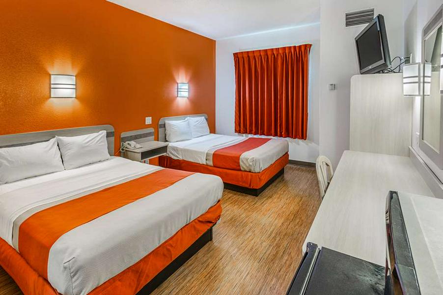 Motel 6 Room - 2020